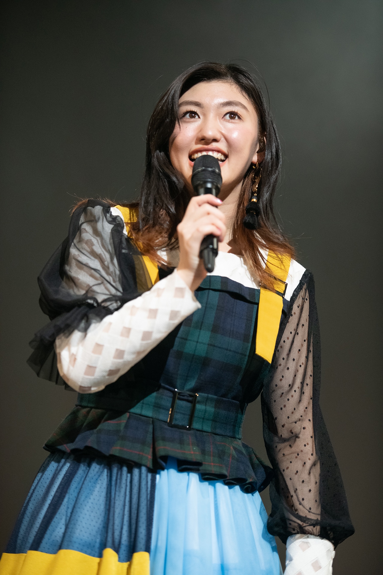 小林歌穂