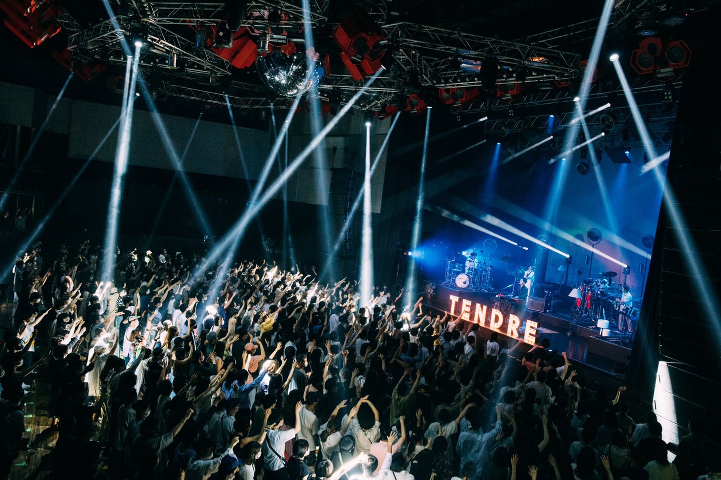 TENDREワンマンツアー「PIECE」東京公演の様子。（Photo by Ray Otabe）