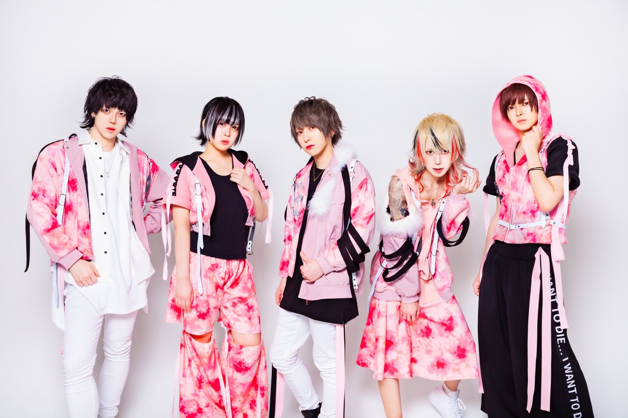 ポップでキュートでちょっといたずら好きなメンズアイドル