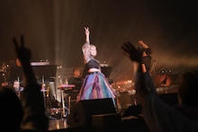 GARNiDELiA「MARiA Live 2021『うたものがたり』」の様子。