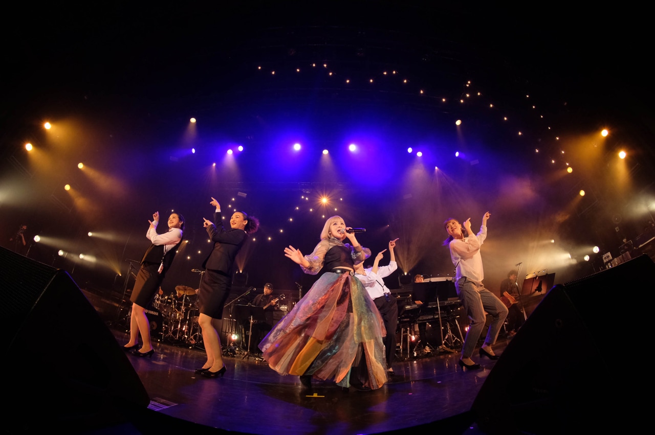 GARNiDELiA「MARiA Live 2021『うたものがたり』」の様子。