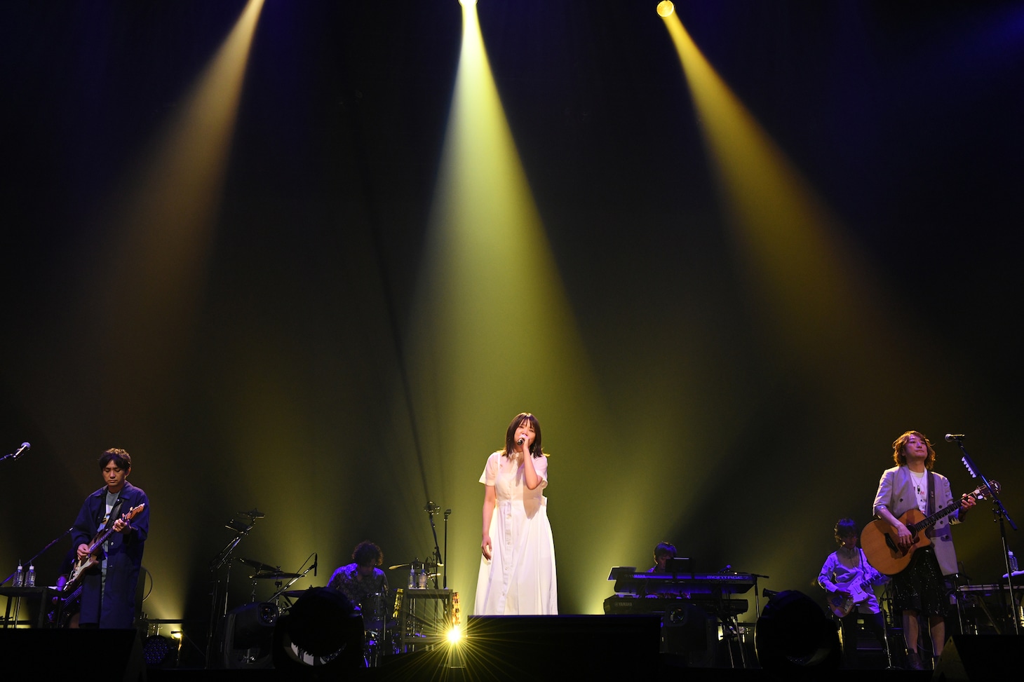 「いきものがかりの みなさん、こんにつあー!! THE LIVE 2021!!!」横浜アリーナ公演の様子。（撮影：岸田哲平 / TEPPEI KISHIDA）