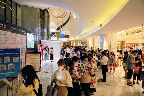 「第24回上海国際映画祭」より、「ARASHI Anniversary Tour 5×20 FILM “Record of Memories”」ワールドプレミア上映初日の様子。 (c)2021 J Storm Inc.