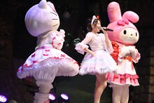 左からハローキティ、杏ジュリア、マイメロディ。