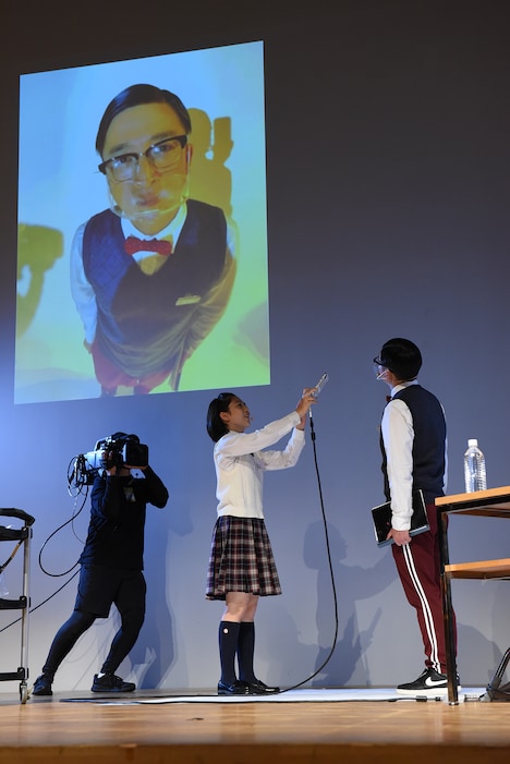 「写真の授業」2時限目の様子。