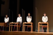 左から木村咲愛、野崎結愛、戸高美湖、白鳥沙南。