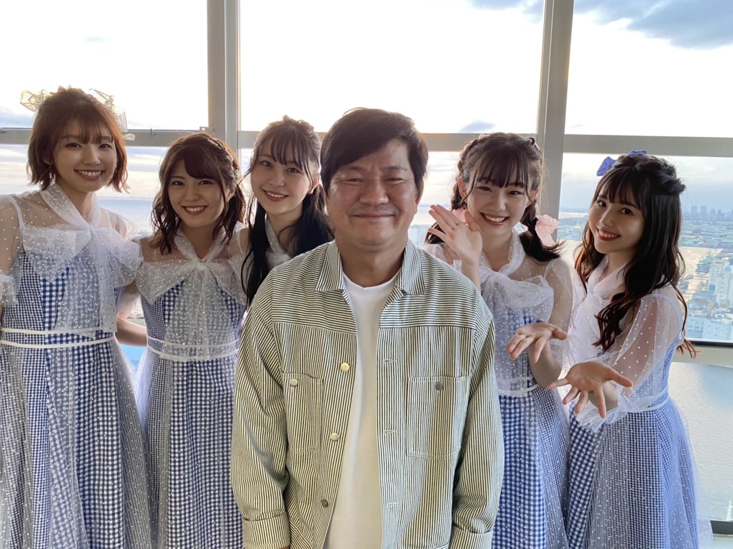 CROWN POPとチャンス大城。