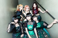 「ZOC FOR PRAYER TOUR 2021 SUMMER」東京・TSUTAYA O-EAST公演より、バックステージの様子。（Photo by Masayo）