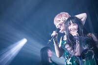 左から大森靖子、雅雀り子。（Photo by Masayo）