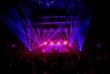 花譜「不可解弐Q3-魔法の無い世界-」の様子。