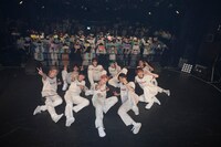 「円神 Anniversary LIVE ～First CIRCLE～」の様子。