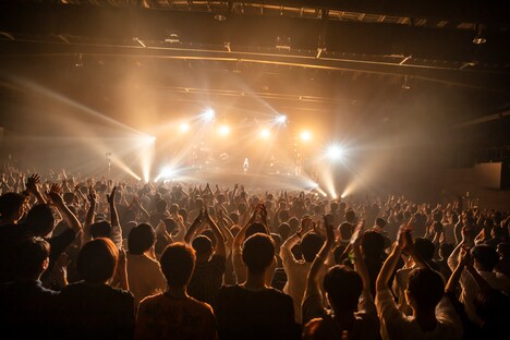 花譜「不可解弐Q3-魔法の無い世界-」の様子。