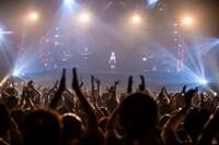 花譜「不可解弐Q3-魔法の無い世界-」の様子。