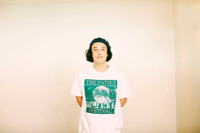 やついいちろう（エレキコミック）