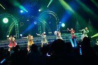 「クマリデパート 7thワンマンライブ in LINE CUBE SHIBUYA『あのクマとあの場所あで』」の様子。（Photo by Jumpei Yamada）