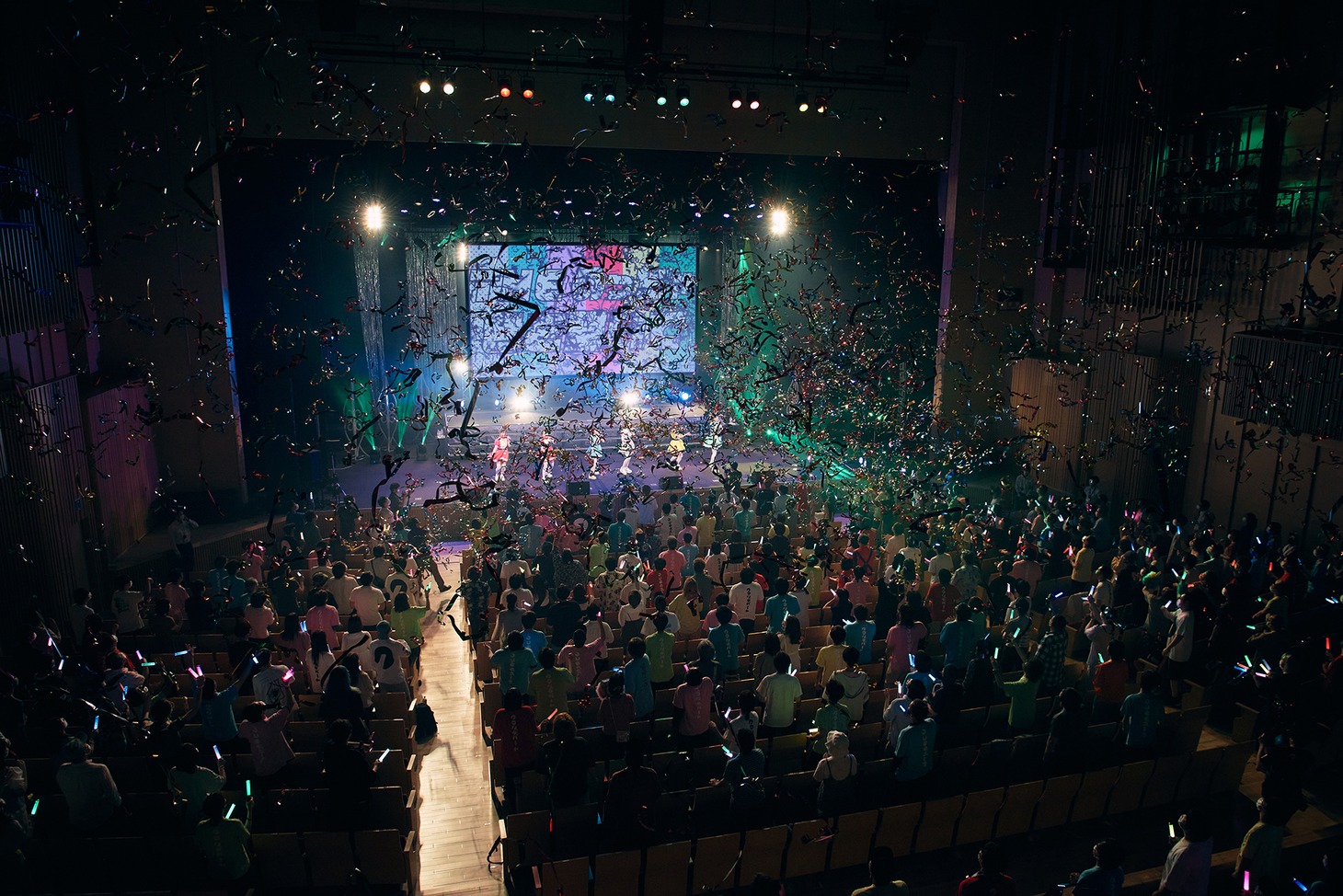 「クマリデパート 7thワンマンライブ in LINE CUBE SHIBUYA『あのクマとあの場所あで』」の様子。（Photo by Jumpei Yamada）