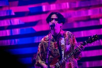 はっとり（Vo, G）（撮影：酒井ダイスケ）