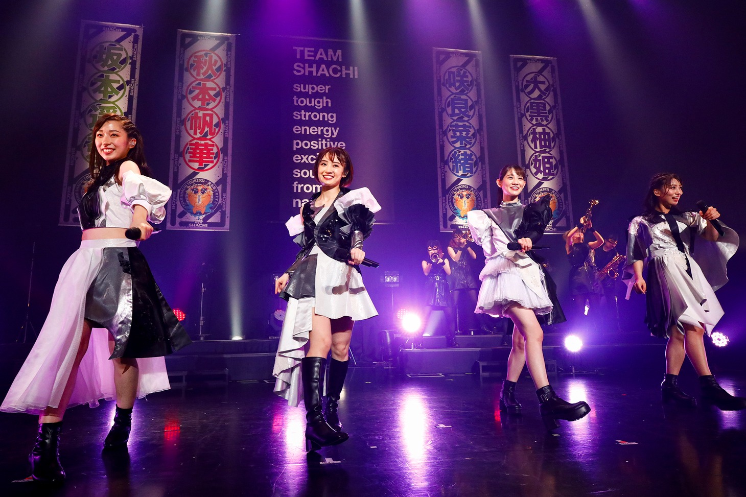 TEAM SHACHI「TEAM SHACHI TOUR 2021 ～東名阪でオトす!!～」USEN STUDIO COAST公演の様子。（撮影：笹森健一）
