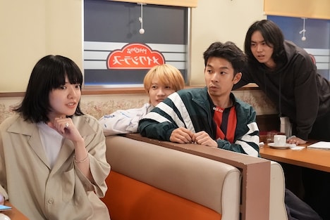 「あいみょん × マクベス『愛を知るまでは』特別映像」より。