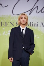 JEONGHAN（SEVENTEEN）