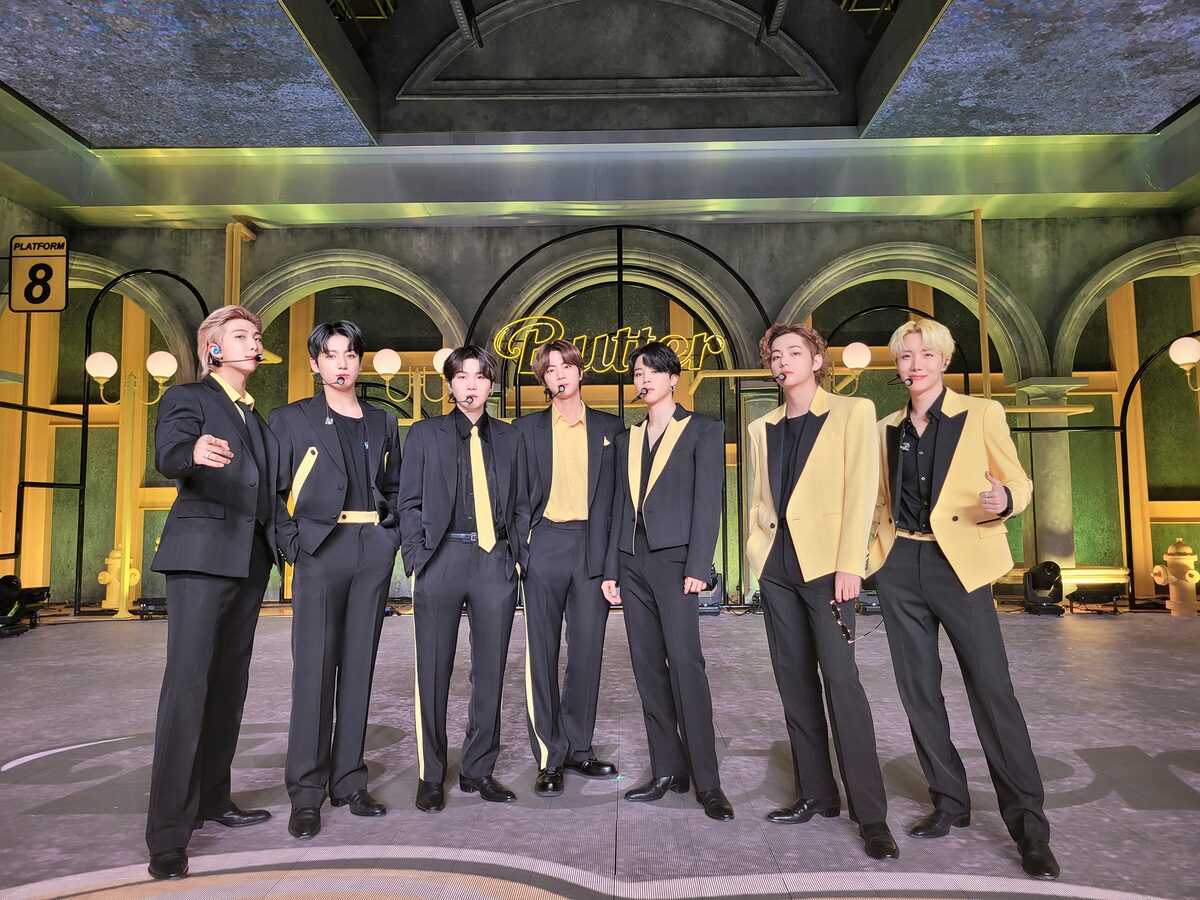 Bts Music Blood で披露した Film Out Butter のパフォーマンス映像youtubeで公開 動画あり 音楽ナタリー