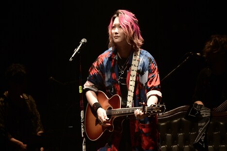 あらき（撮影：小松陽祐［ODD JOB］）