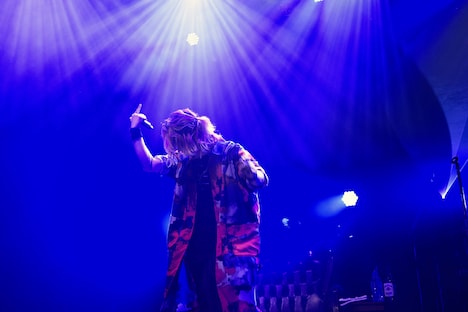 あらき（撮影：小松陽祐［ODD JOB］）