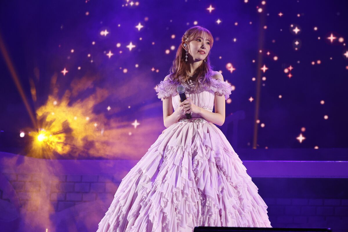 宮脇咲良 10年間の感謝を胸にhkt48卒業 誰かの元気の源になれた 指原莉乃 兒玉遥も駆けつける ライブレポート 写真17枚 音楽ナタリー 宮脇咲良 10年間の感謝を胸にhkt48卒業 誰かの元気の源になれた 指原莉乃 兒玉遥も駆けつける ライブレポート 写真17枚 音楽ナタリー