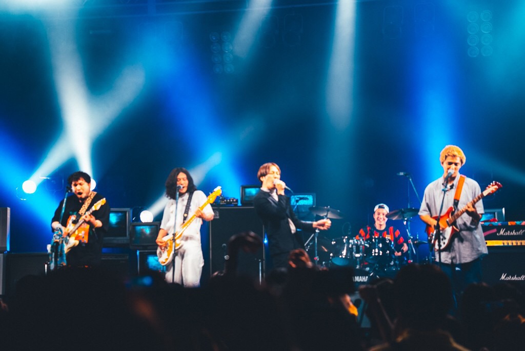 「TENDOUJI TOUR 2021 "MONSTER"」東京・TSUTAYA O-EAST公演の様子。