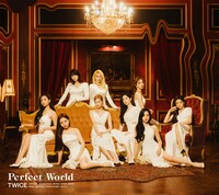 TWICE「Perfect World」初回限定盤Aジャケット