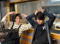 左から森田美勇人、真田佑馬。