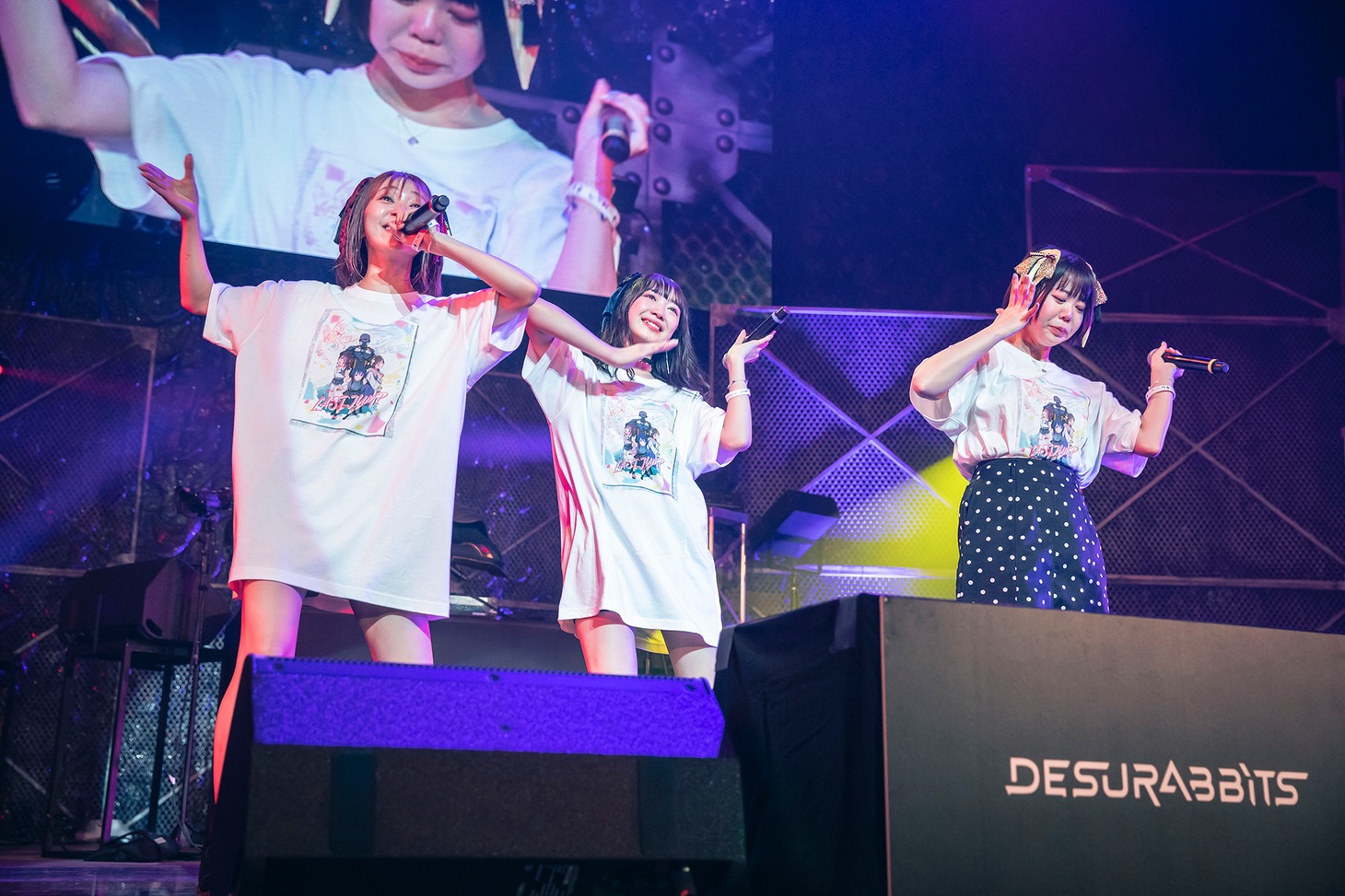 DESURABBITS（Photo by Sana Utsumi）