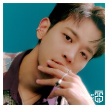 SHINee「SUPERSTAR」初回限定盤 -MINHO Edition-ジャケット