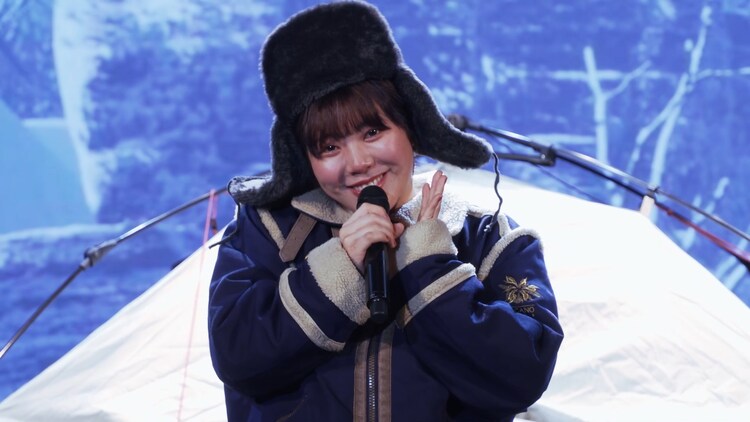 「私は上に行きたいの！」眉村ちあきが"異国"の地から伝えた熱い思い（ライブレポート / 写真25枚） - Vimarsana News