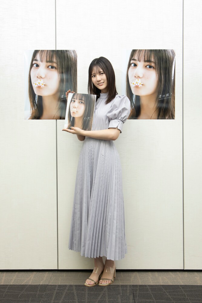 日向坂46 生写真　小坂菜緒 小坂菜緒（日向坂46）1st写真集より（撮影：藤原宏）。 - 日向坂
