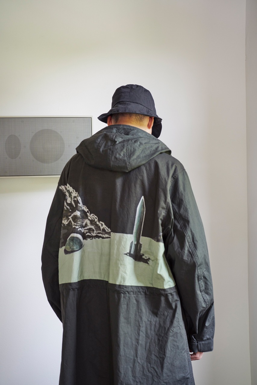 UNDERCOVER「2022 Spring-Summer Men's Collection "ONCE IN A LIFETIME"」より。