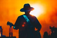 amazarashi「ポルノ映画の看板の下で」より