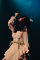 寝こもち（撮影：関上貴也）