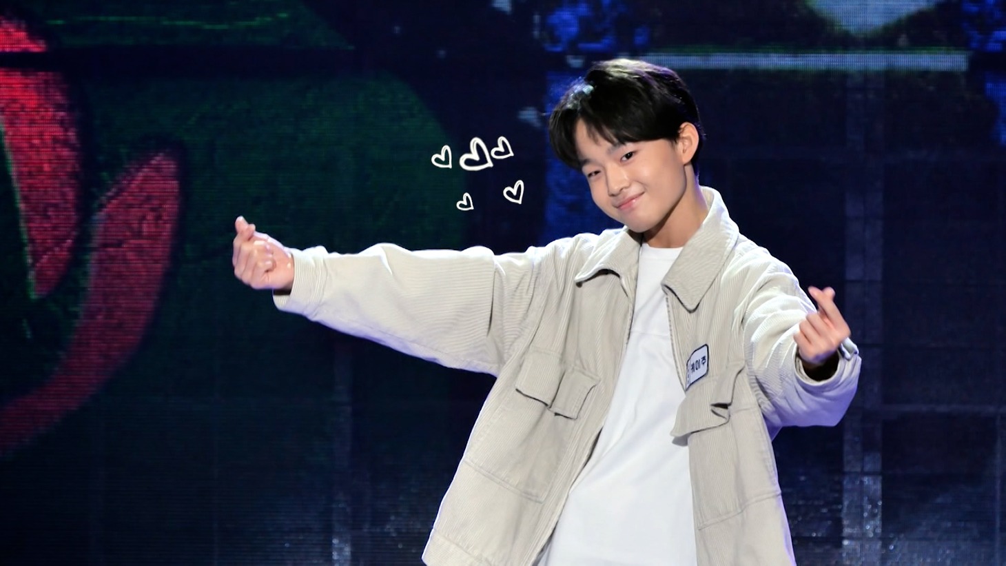 「LOUD」第1話より。