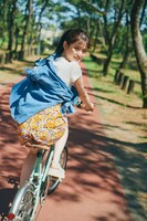 松村沙友理写真集「次、いつ会える？」パネル展のTSUTAYA EBISUBASHI展示カットより。(c)マガジンハウス（撮影：三瓶康友）