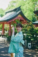 松村沙友理写真集「次、いつ会える？」パネル展の紀伊國屋書店新宿本店展示カットより。(c)マガジンハウス（撮影：三瓶康友）