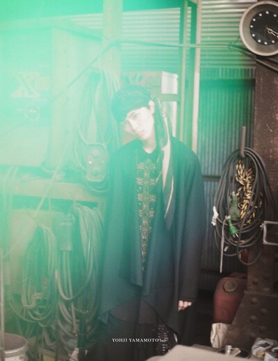 「Ground Y」2021-22秋冬コレクションのキービジュアル。 （Photo by Masatoshi Yamashiro）