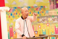 小峠英二（バイきんぐ）(c)フジテレビ