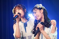 左から高井千帆、青山菜花。（撮影：笹森健一）