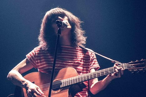 志磨遼平（Vo, G）（撮影：森好弘）