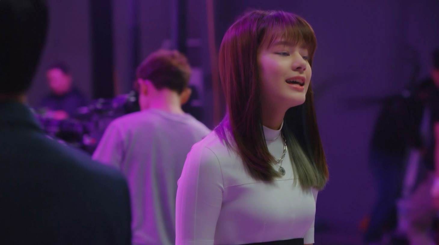 Yogibo×NiziU テレビCM「わたしが、ゆるんでいく」編 NINAバージョンより。