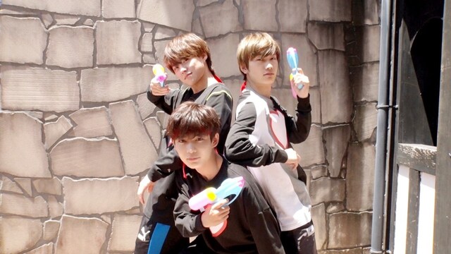 「一撃 ‐ICHIGEKI‐」赤チーム。なにわ男子より大橋和也、長尾謙杜、藤原丈一郎。