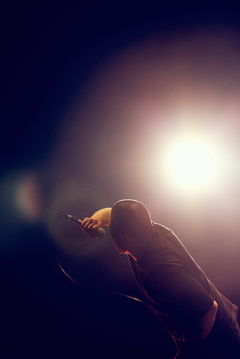 アフロ（MOROHA）（撮影：後藤壮太郎）