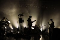 「フジファブリック LIVE TOUR 2021 “I Love You”」最終公演の様子。（撮影：森好弘）