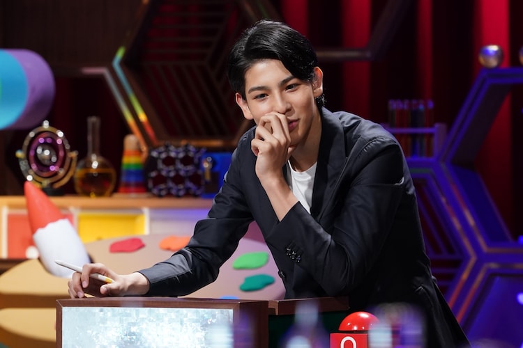 Snow Man2人目の300万円ゲットなるか ラウールが小学生クイズに挑戦 音楽ナタリー